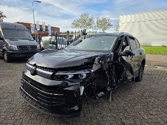 Volkswagen Tiguan 1.5 TSI eHybride IQ-Light 360View Virtual Keyless Sfeerverl. Acc Lane-Assist 1/2Leder Trekhaak picture 6