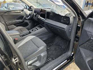Volkswagen Tiguan 1.5 TSI eHybride IQ-Light 360View Virtual Keyless Sfeerverl. Acc Lane-Assist 1/2Leder Trekhaak picture 10