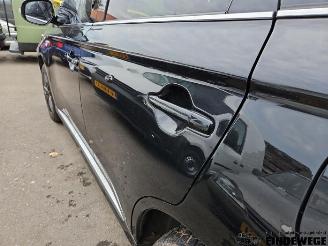Mitsubishi Outlander Outlander (GF/GG), SUV, 2012 / 2022 2.4 16V PHEV 4x4 picture 12
