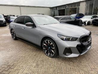 BMW i5 M60 xDrive * HUD - KAM - PANO picture 4