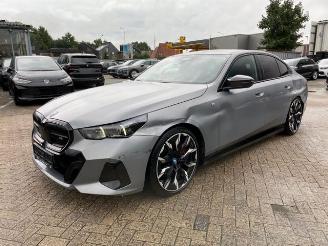 BMW i5 M60 xDrive * HUD - KAM - PANO picture 8