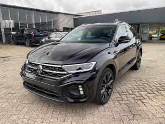 uszkodzony samochody osobowe Volkswagen T-Roc 1.5 TSI DSG R-Line * KAM - NAV - LED * 2024/1