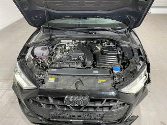 Audi A3 Limousine 35 TFSI S tronic S line *PANO-KAM* picture 11