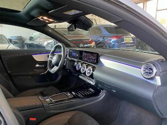 Mercedes Cla-klasse 180 SB AMG Line HUD/360/PANO/NAVI picture 17