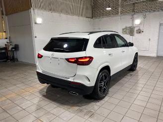 Mercedes GLA 180 AMG Line PANO/AHK/KAM/NAVI picture 7