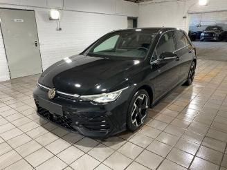 Volkswagen Golf 1.5 eTSI R-Line PANO/KAM/NAVI picture 4