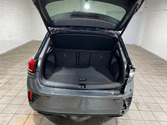 Volkswagen T-Roc 1.5 TSI DSG R-Line PANO/KAM/NAVI picture 12