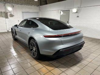 Damaged car Porsche Taycan 4S CHRONO/PANO/HUD/KAM/BURMESTER/NAVI 2025/5