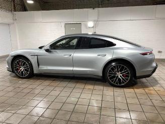 Porsche Taycan 4S CHRONO/PANO/HUD/KAM/BURMESTER/NAVI picture 3