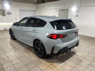 Voiture accidenté BMW M1 35i xDrive PANO/HUD/360/H&K/NAVI 2025/9