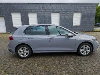 Volkswagen Golf 1.0 BlueMotion STANDHEIZUNG/NAVI picture 3