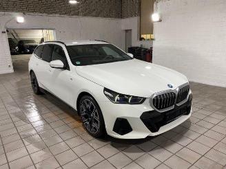 BMW i5 eDrive40 Touring M Sport HUD/360/H&K/NAVI picture 4