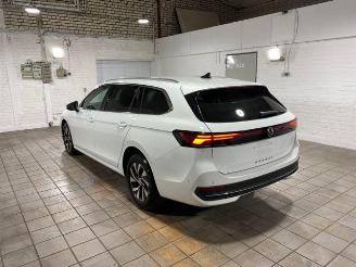 Avarii autoturisme Volkswagen Passat Variant 2.0 TDI DSG Business HUD/AHK/360 2025/6