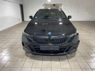 BMW 5-serie e Touring M Sport Pro PANO/HUD/AHK/360/B&W picture 5