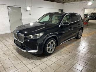 BMW iX1 xDrive30 X Line PANO/HUD/AHK/360/H&K/NAVI picture 5