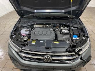 Volkswagen T-Roc 2.0 TDI DSG R-Line AHK/KAM/NAVI picture 12
