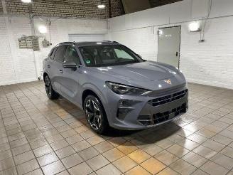damaged passenger cars Cupra Terramar VZ 1.5 e-Hybrid 2025/3