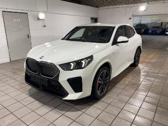 Voiture accidenté BMW iX2 xDrive30 M Sport Pro HUD/KAM/H&K 2025/7