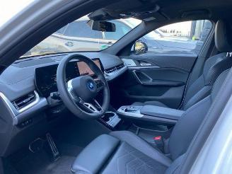 BMW iX2 xDrive30 M Sport Pro HUD/KAM/H&K picture 14