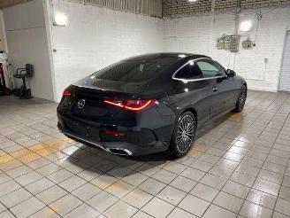 Schadeauto Mercedes Cl-klasse E 220d Coupe AMG Line PANO/KAM/NAVI 2025/12