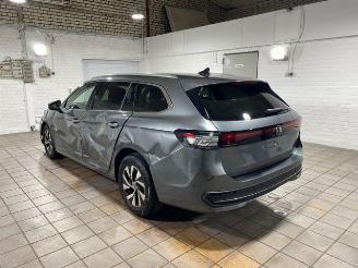Volkswagen Passat Variant 2.0 TDI DSG Business HUD/AHK/SH picture 6