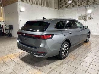 Volkswagen Passat Variant 2.0 TDI DSG Business HUD/AHK/SH picture 4