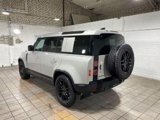 Avarii autoturisme Land Rover Defender S 110 D200 AWD PANO/HUD/360/NAVI 2026/3