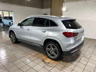Mercedes GLA 250e AMG Line PANO/HUD/360/NAVI picture 2