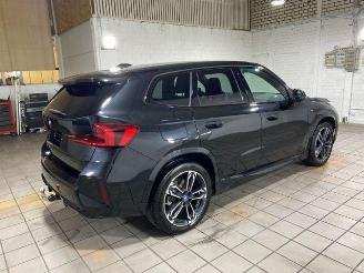 BMW iX1 eDrive20 M Sport AHK/KAM/NAVI picture 3