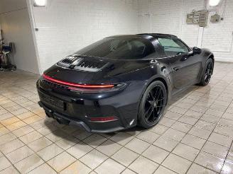 Coche accidentado Porsche 911 Targa 4 GTS T-Hybrid PCCB/LIFT/NACHTSICHT 2024/11