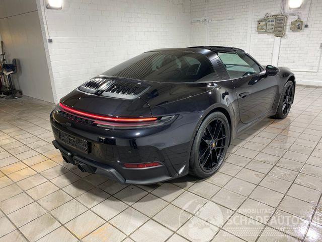 Porsche 911 Targa 4 GTS T-Hybrid PCCB/LIFT/NACHTSICHT
