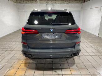 BMW X5 xDrive40d M Sport Pro PANO/HUD/AHK/360/H&K picture 11