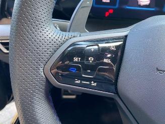 Volkswagen Golf R 4Motion Black Edition PANO/H&K/KAM picture 19