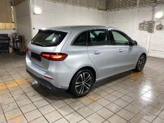 Mercedes B-klasse  picture 2