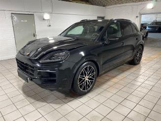 Porsche Cayenne E-Hybrid Black Edition PANO/CHRONO/BOSE picture 3