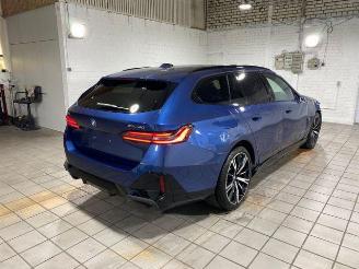 Schadeauto BMW i5 xDrive40 Touring M Sport Pro PANO/HUD/360/B&W 2025/10