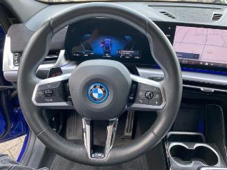 BMW iX2 eDrive20 M Sport Pro AHK/KAM/NAVI picture 20