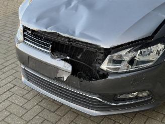 Volkswagen Polo 1.2 TSI Lounge Pano Cruise Clima Lage Km Stand picture 12