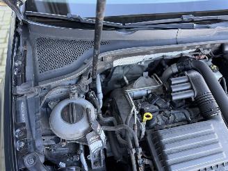 Volkswagen Golf Lounge|Clima|Cruise|Stoelverwarming| picture 11