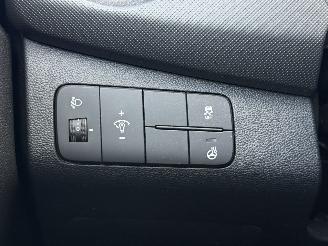Hyundai I-10 Passion | Airco | Stoelverwarming | Automaat | picture 15