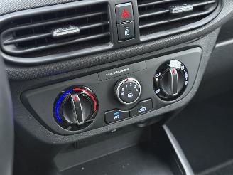 Hyundai I-10 Automaat | Cruise | Stoelverw | 2023 | picture 12