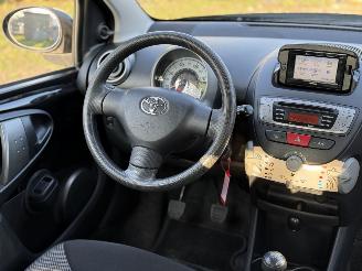 Toyota Aygo 2013 | Navi | LM | 5 Deurs | Lage Km | picture 4