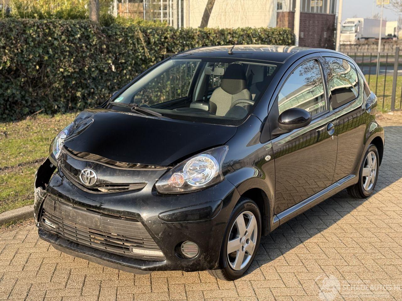 Toyota Aygo 2013 | Navi | LM | 5 Deurs | Lage Km |