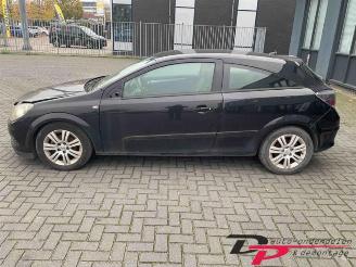 Opel Astra Astra H GTC (L08), Hatchback 3-drs, 2005 / 2011 1.4 16V Twinport picture 2