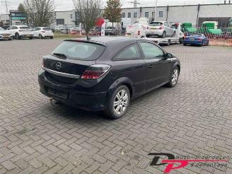 Opel Astra Astra H GTC (L08), Hatchback 3-drs, 2005 / 2011 1.4 16V Twinport picture 4