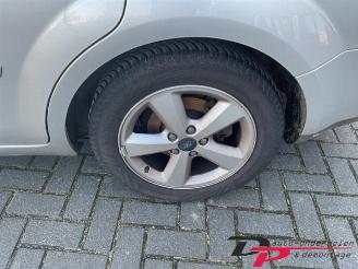 Ford Focus Focus 2 Wagon, Combi, 2004 / 2012 1.8 16V picture 9