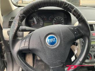 Fiat Grande Punto Grande Punto (199), Hatchback, 2005 1.4 16V picture 13