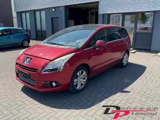 Dezmembrări autoturisme Peugeot 5008 5008 I (0A/0E), MPV, 2009 / 2017 1.6 THP 16V 2010/9
