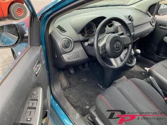 Mazda 2 2 (DE), Hatchback, 2007 / 2015 1.3 16V MZR picture 9