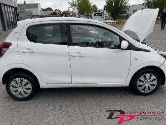 Peugeot 108 108, Hatchback, 2014 1.0 12V picture 27